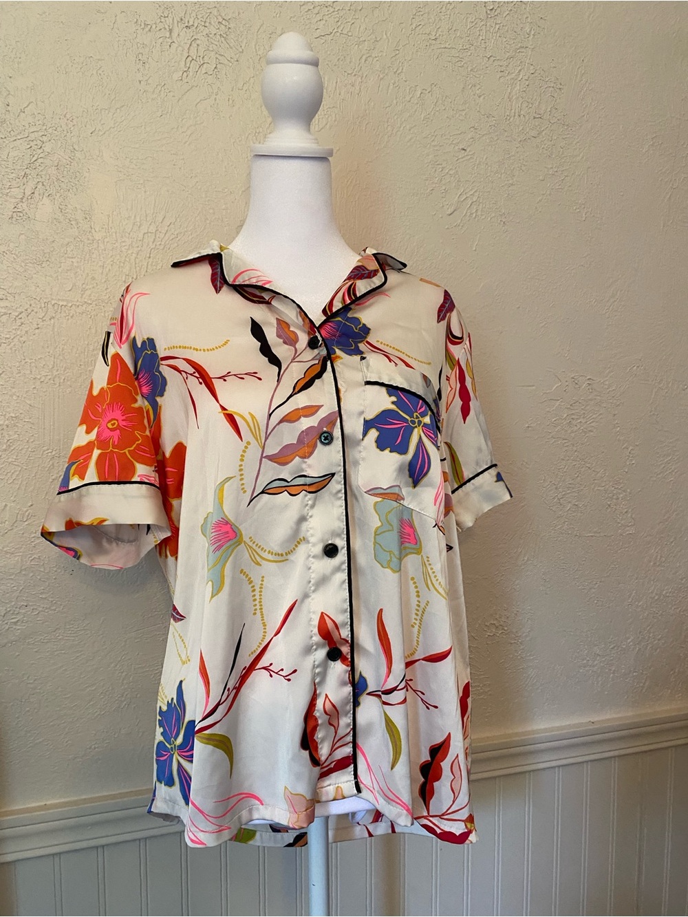 stars above Ivory Satin Button-Up Top with Red, Pink, Orange and Yellow Accents